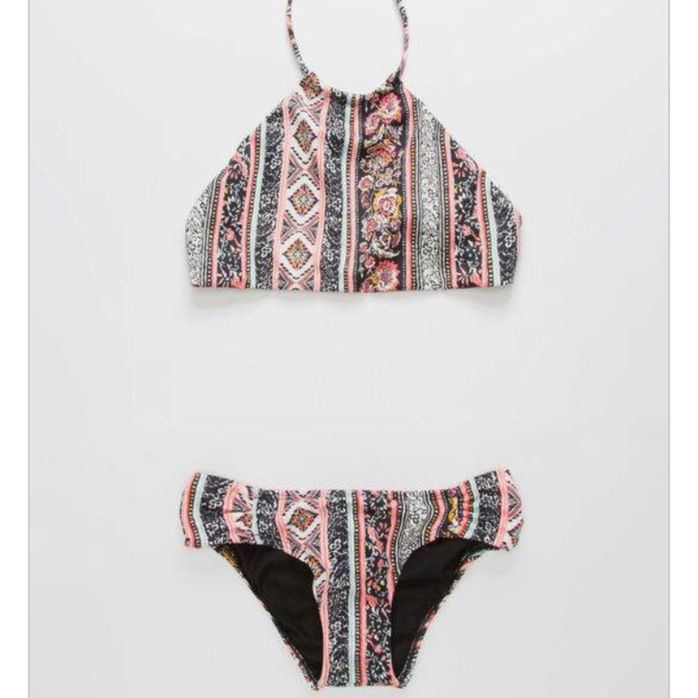 Swim suit